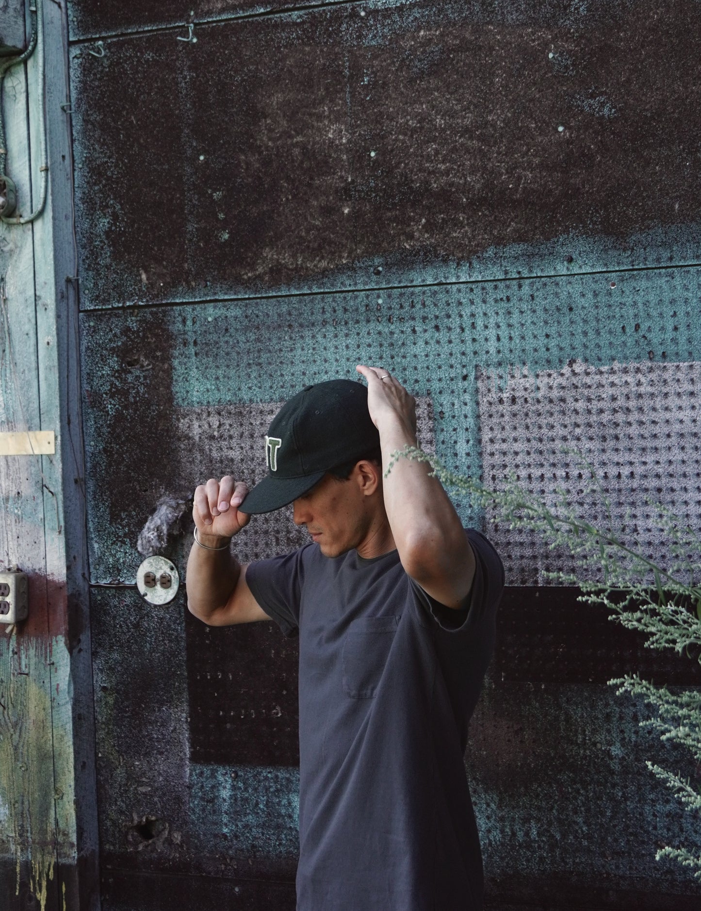 Closeknit (Pocket Tee)