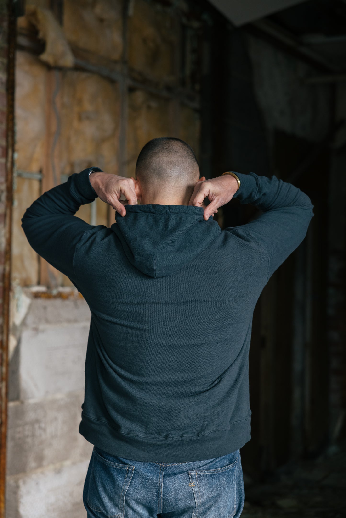 Hayes (Pullover Hoodie)