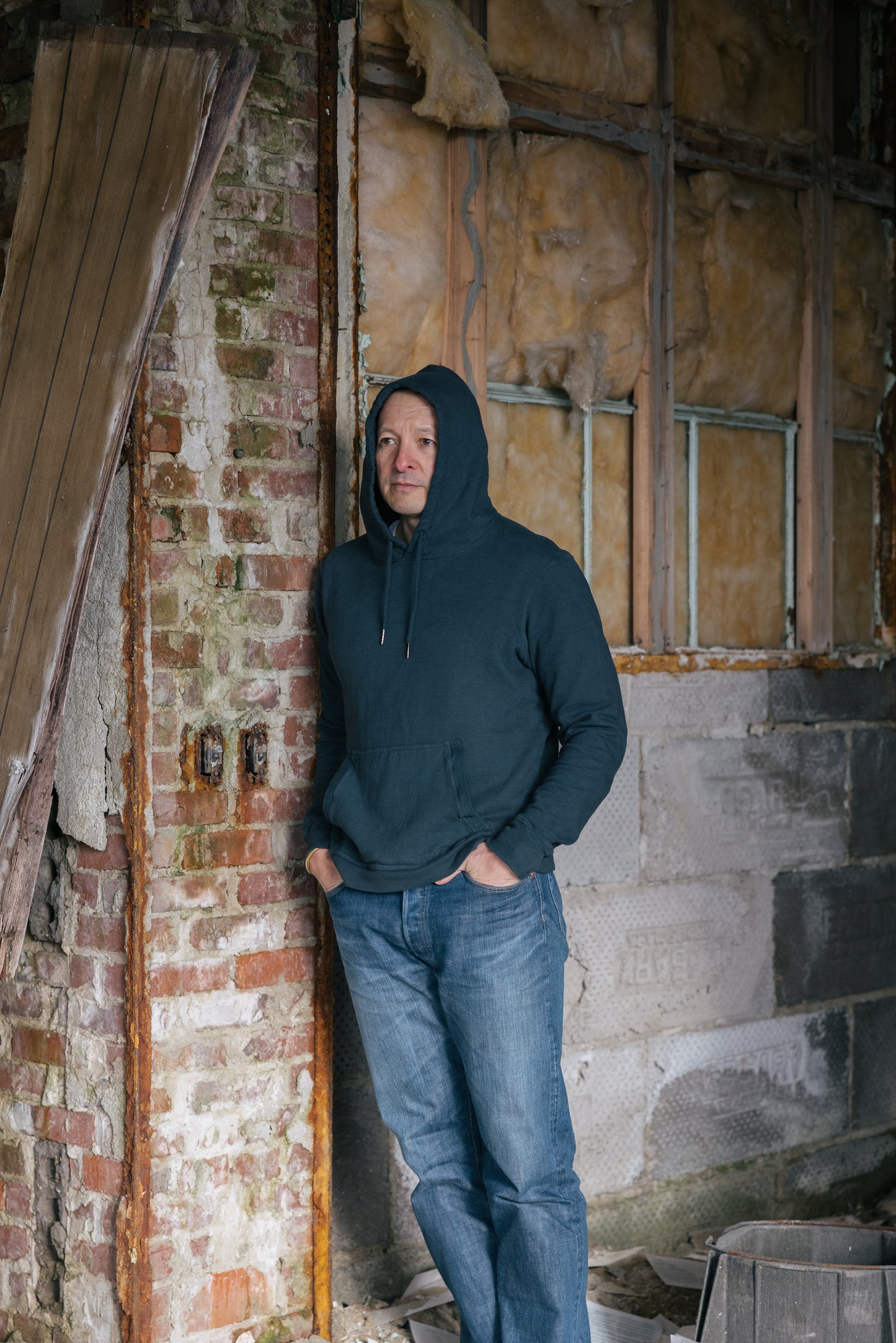 Hayes (Pullover Hoodie)