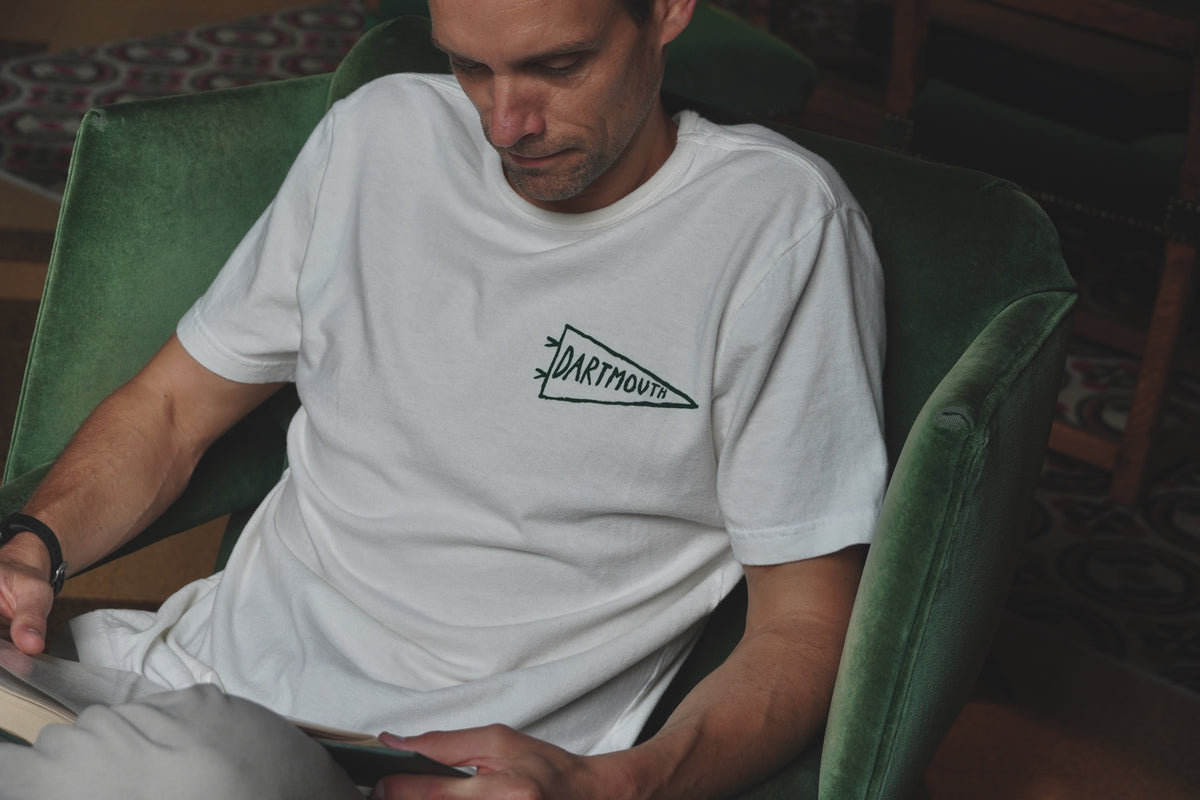 Closeknit (Graphic Tee)