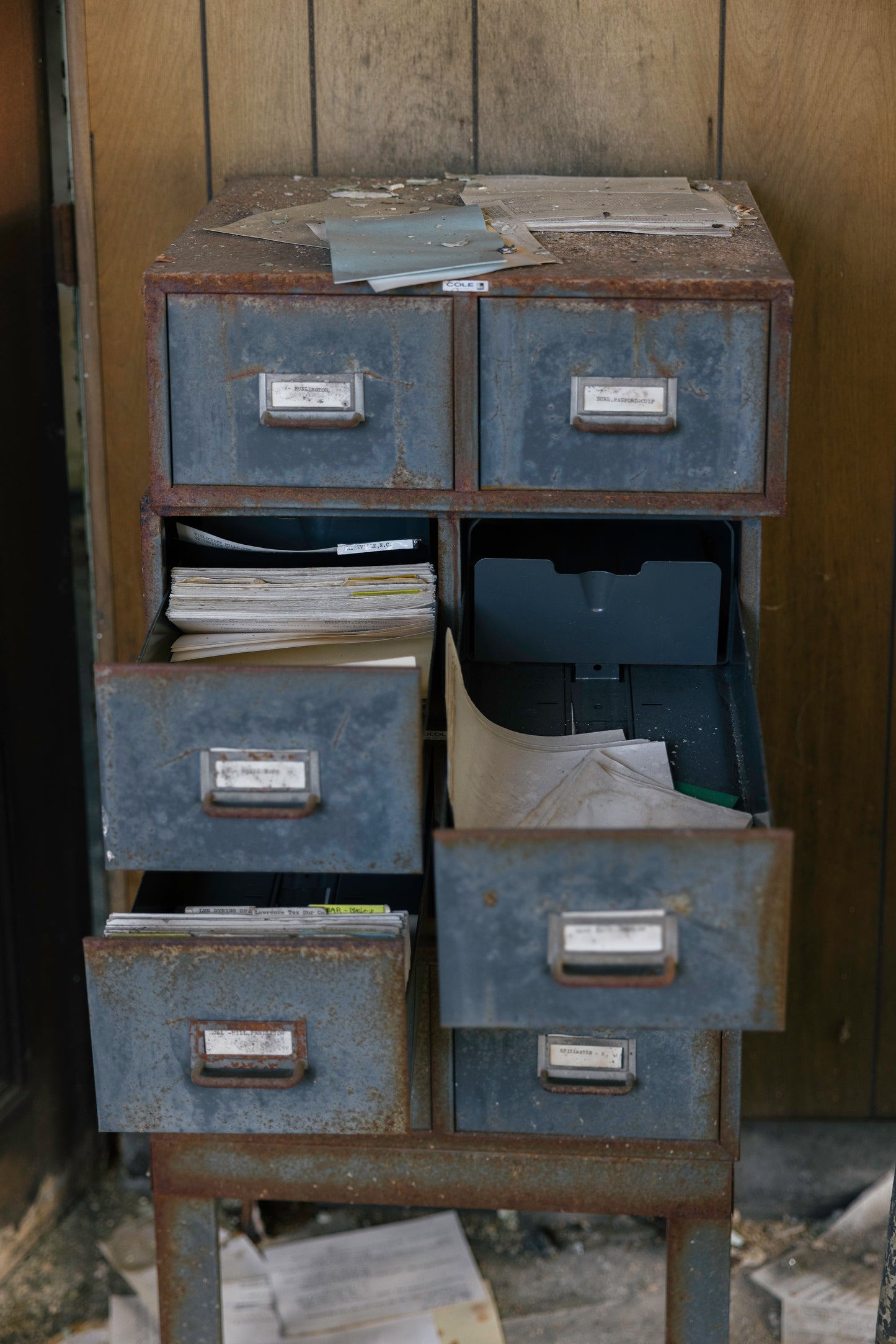 Hayes (Pullover Hoodie)